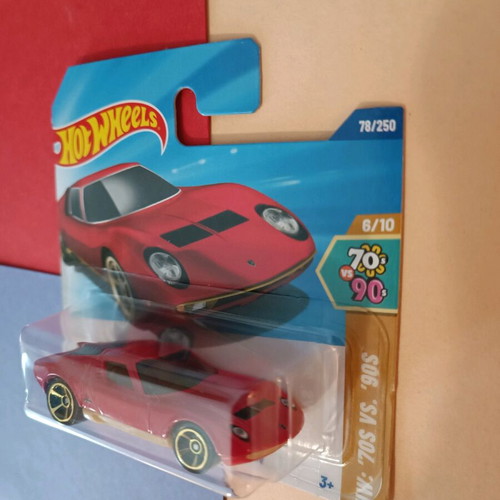 Hotwheels Lamborghini Miura SV 1971 sealed red and gold