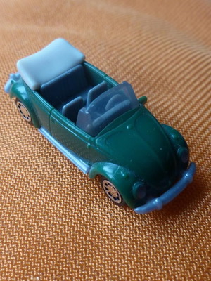 Μινιατούρα VW Beetle Cabrio green 2015 1:87 σαν καινούργιο