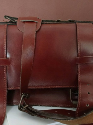 Leather crossbody bag like new, beige and brown