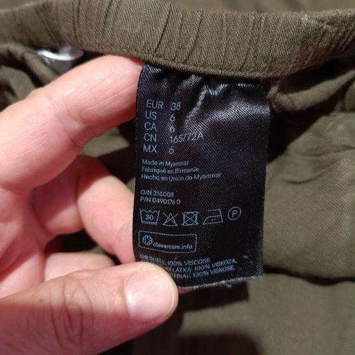 H&M divided pants size 38 with pockets, salvari style, pure viscose, like new