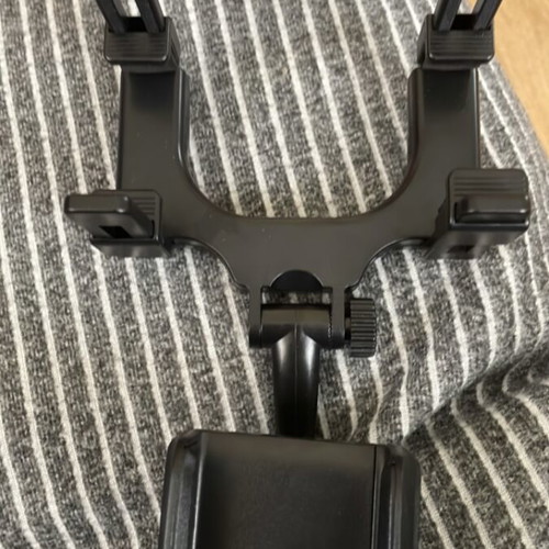 Car mirror phone holder like new