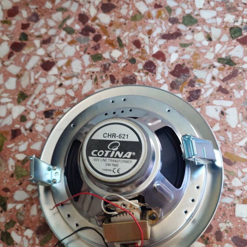 Cotina CHR-621 speaker like new, wall and ceiling use