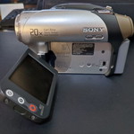 Sony DCR-DVD653E PAL DVD βιντεοκάμερα μεταχειρισμένη με 6 DVD-R δώρο