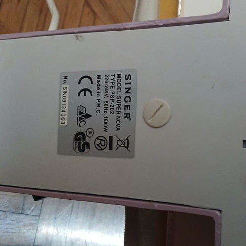 Singer ironing press like new