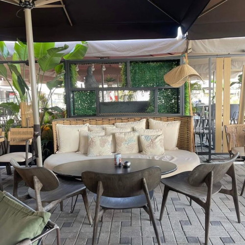 Sofa set used with oval table and 3 armchairs