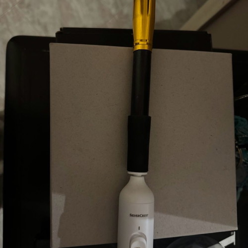 Makeup Brush Cleaner Device new with batteries