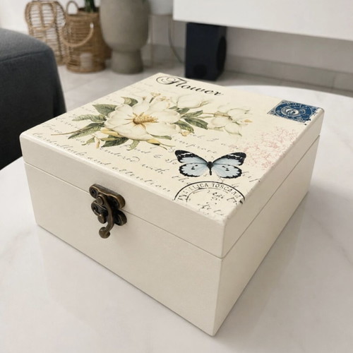 Wooden jewelry box with mirror, like new, beige