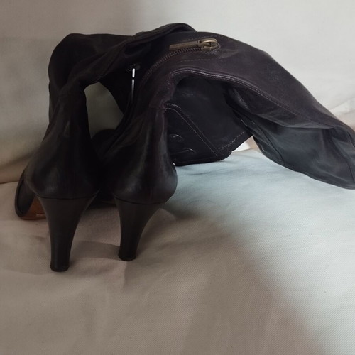 Leather high-heeled boots size 37, brown