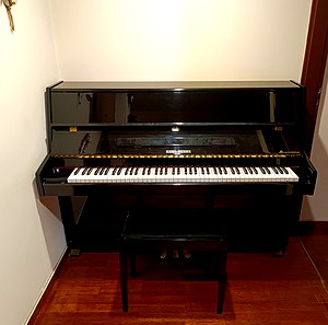 Πιάνο KARL BEYER
