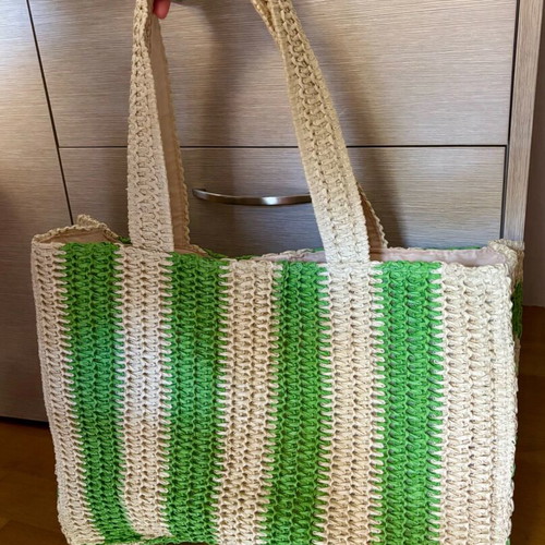 South Beach Stripes Straw shoulder bag striped like new