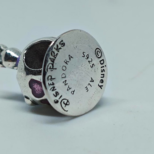 Disney Parks Silver Charm with Donald and Daisy in Tea Cup, like new