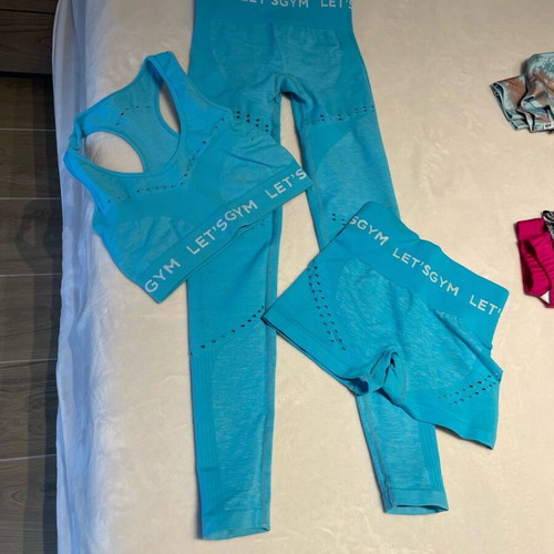 Brazil Coco set of 3 pieces like new, turquoise, Small