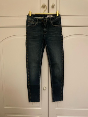 REIKO Jean like new, size 25