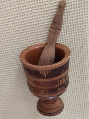 Large wooden mortar and pestle made of solid wood like new