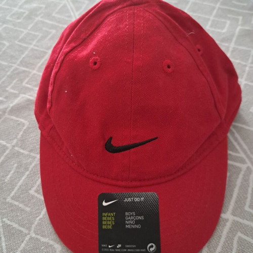 Nike infant cap red new