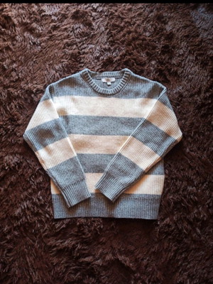 Marks & Spencer pullover like new, white and grey striped