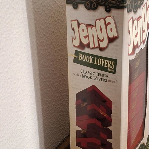 Jenga Book Lovers Edition like new, special 2011 edition by USAopoly