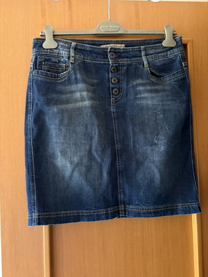 Φούστα τζιν Edward Jeans σαν καινούργιο, ελαστική με κουμπάκια μπροστά, μπλε, XL