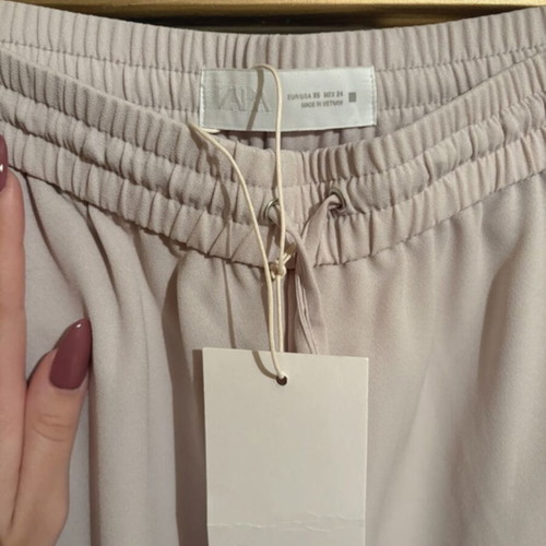 Zara pants new with tags, beige, size XS