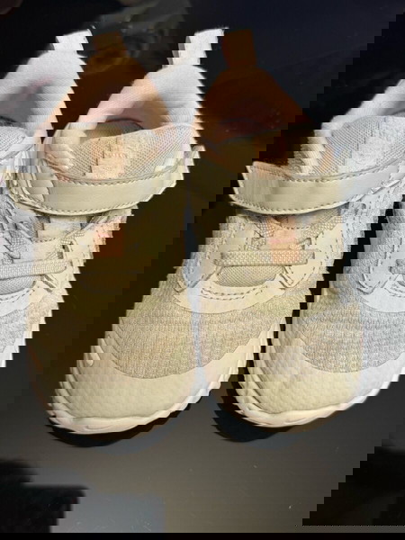 Αυθεντικα παιδικα παππουτσια Nike no 25