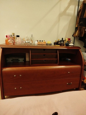 Join bedroom dressing table like new, solid walnut wood