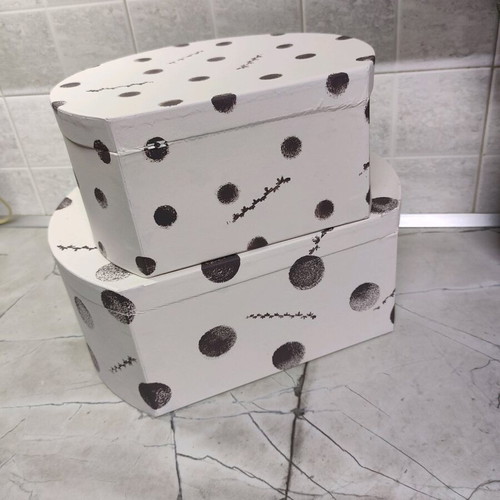 Handmade boxes like new, hard paper, large and small