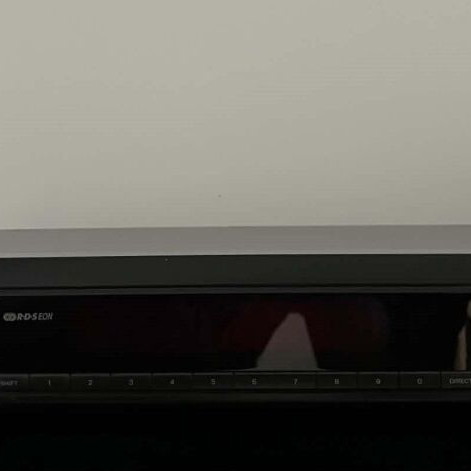 Tuner Sony ST-SE520 like new