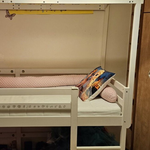 Single loft bed with roof like a little house white like new