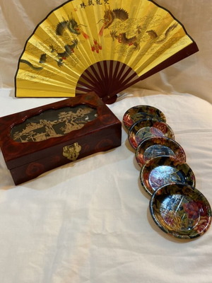Vintage Asian Art Set with 47cm Fan, Jewelry Box & 5 Bamboo Coasters