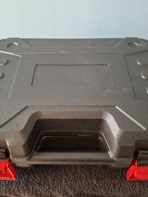 Tool carrying case like new, hard, 35x22x10cm