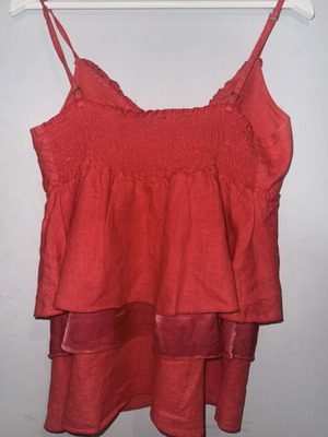 Paranoia red camisole like new, size M
