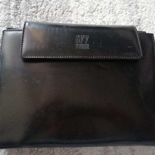 Filofax Ferre used with signs of wear due to age