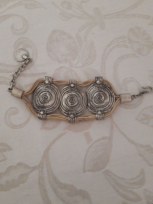 Women's bracelet like new metal alpaca with ecru leather