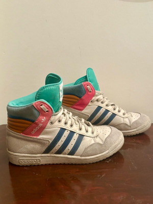 Adidas sneakers used, size 38, multicolor athletic shoes
