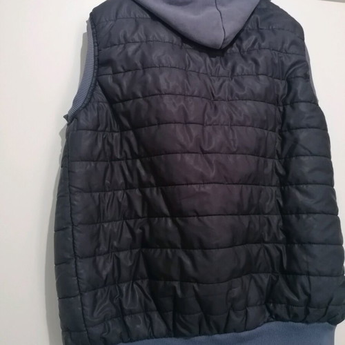 Calvin Klein sleeveless jacket used, blue, size XL with fabric hood