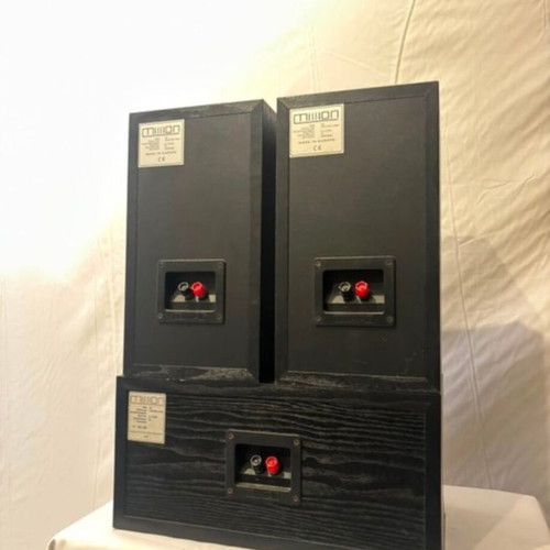 Mission 700 and 70c1 speakers like new with powerful bass
