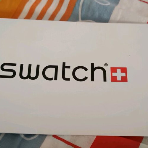Swatch Snoopy Peanuts collectible red watch like new