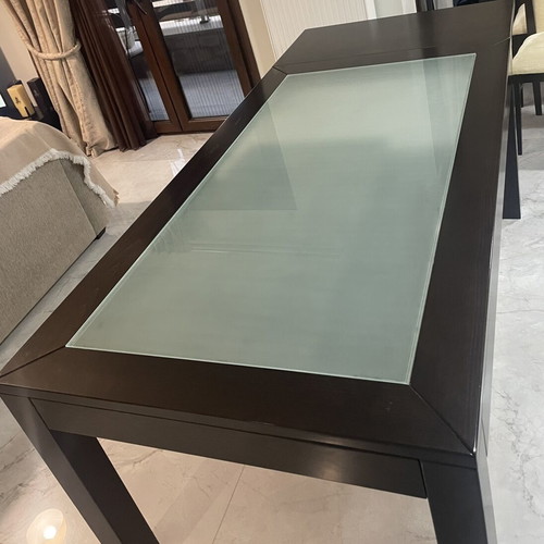Extendable dining table with 6 fabric chairs used, wenge color