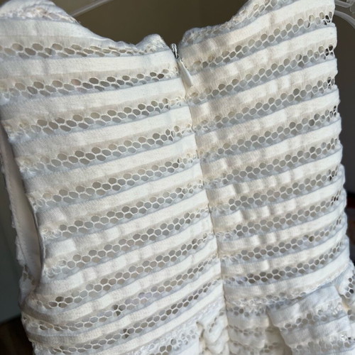 Formal dress cream like new