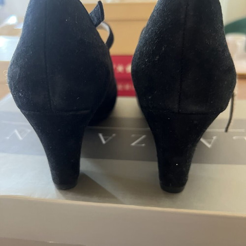 Suede T-strap pumps, size 37, black