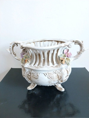 Faience planter like new, large size 33x45