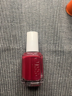 Essie nail polish like new