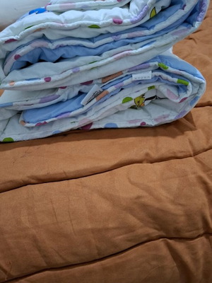 Palamaiki crib quilt used