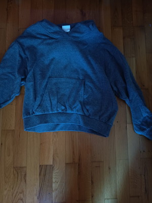 Pull & Bear gray sweatshirt like new