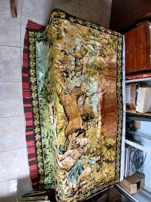Wall kilim used, dimensions 1.80x1.14 with slight pull