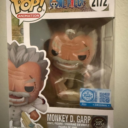 Funko Pop Monkey D. Garp Glow Chase Limited Edition #2172 new