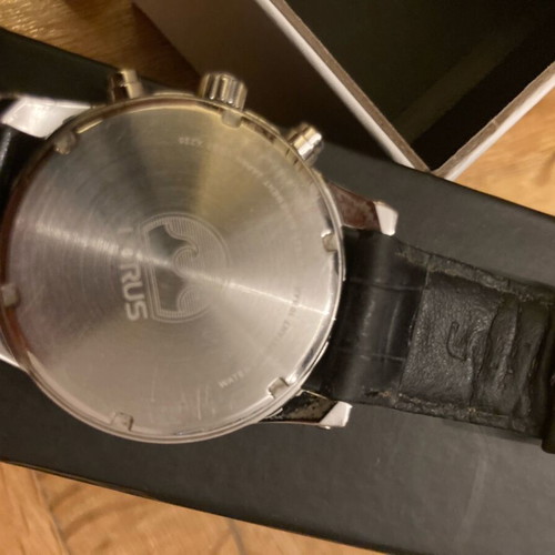Lorus men's watch used with leather strap
