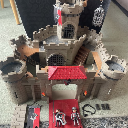 Playmobil knight castle