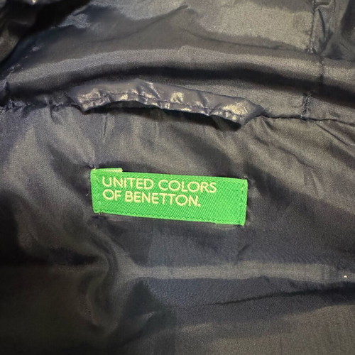 Benetton sleeveless jacket like new for child 10-11 years blue