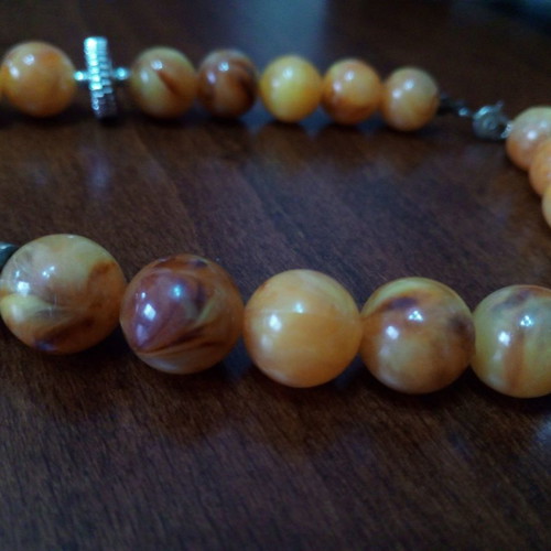 Vintage bakelite necklace used honey color with metal details